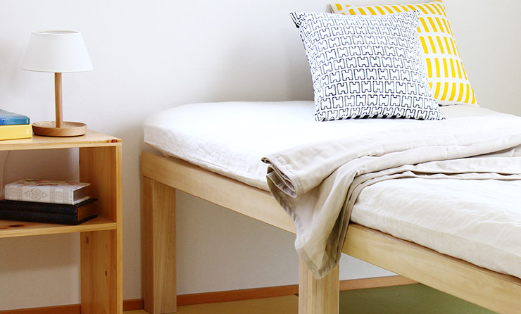 あ！かる～い！高級桐材使用、組み立て簡単シンプ すのこベッド｜すのこベッド通販【家具の里】